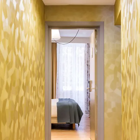 Otel Western Du Roy D'aragon