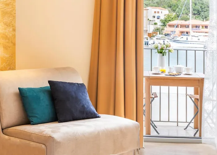 杜罗迪阿拉冈贝斯特韦斯特酒店 3* 博尼法乔