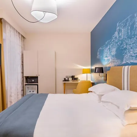 Western Du Roy D'aragon Hotel 3*