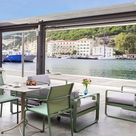 Western Du Roy D'aragon Hotel