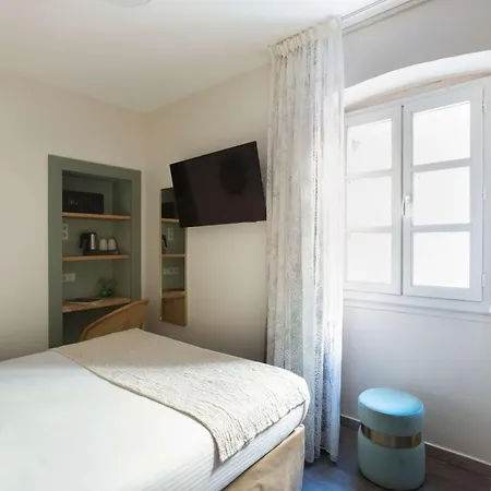 Hotel Western Du Roy D'aragon 3*