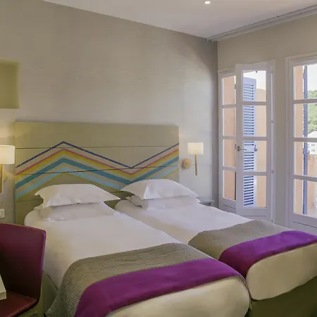 Western Du Roy D'aragon Hotel