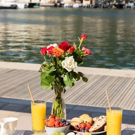 ホテル ベスト ウエスタン デュ ロイ ダラゴン ボニファシオ