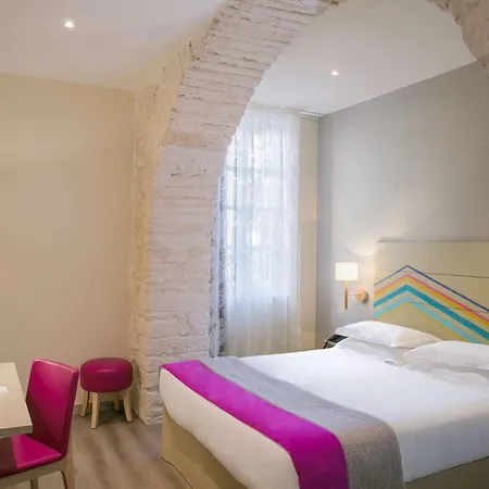 Western Du Roy D'aragon Hotel