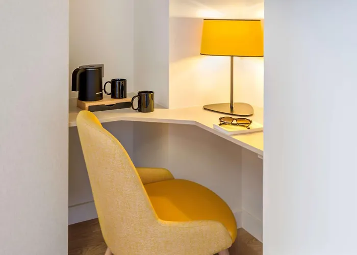 Western Du Roy D'aragon Hotel