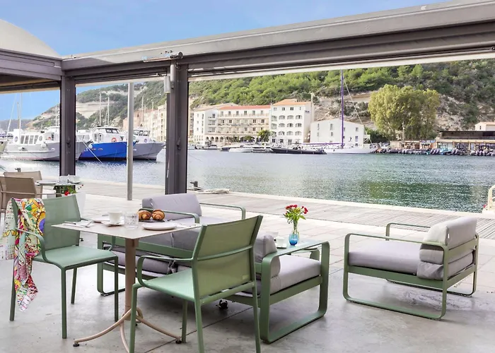 Western Du Roy D'aragon Hotel